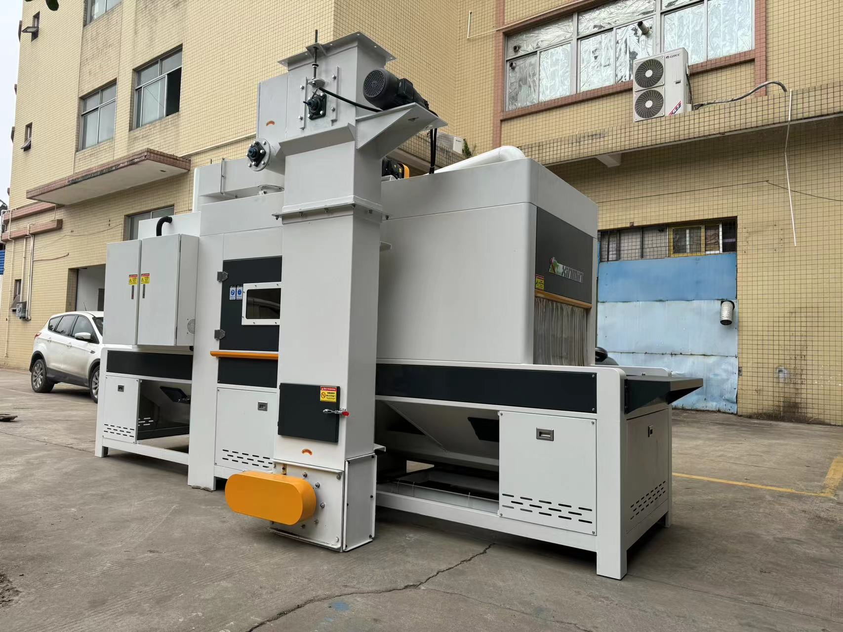 85e40cfb710c230aed0beca5c3bf05a