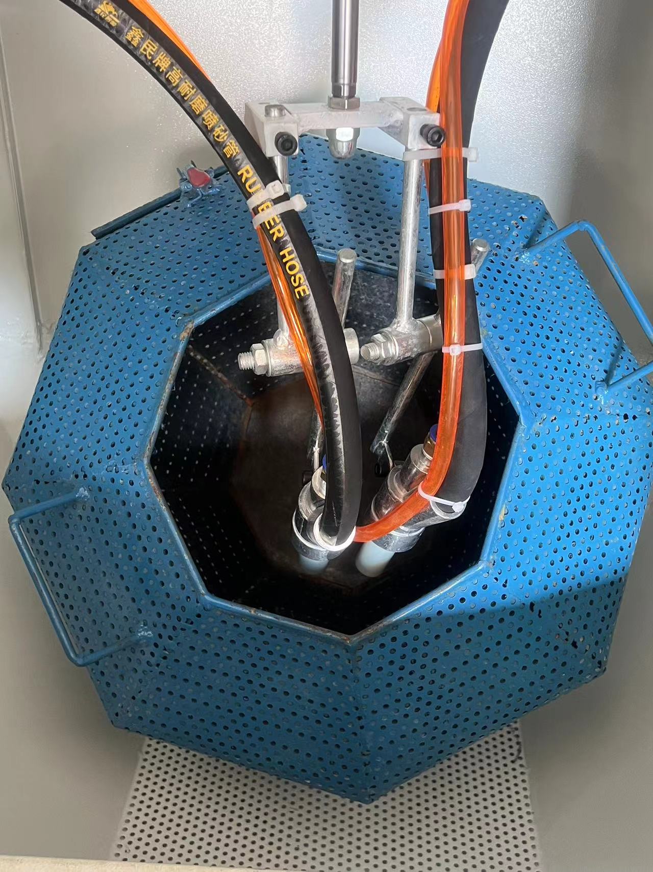 ba52a4aa9ee4ddaaff69ccfa2589adc